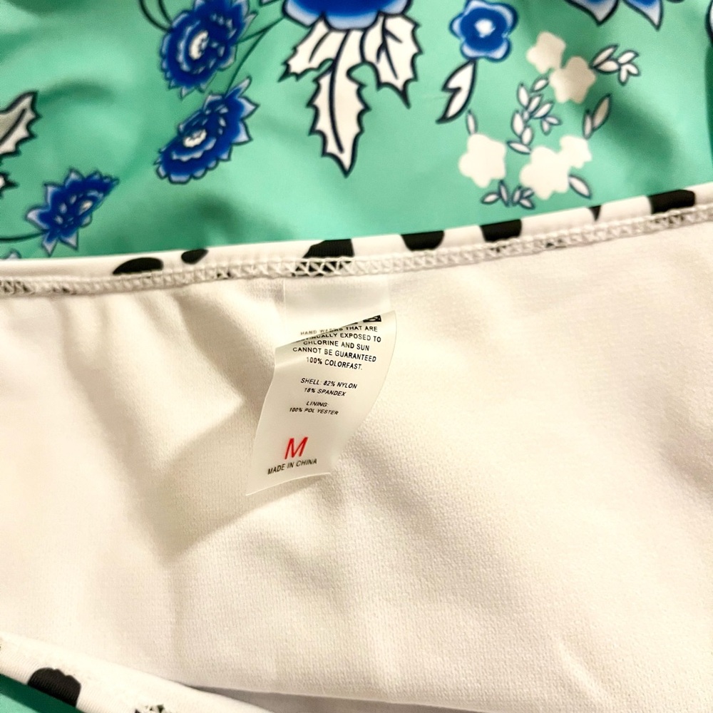 Blue and Green Floral Women's Swim Set - Picture 15 of 15